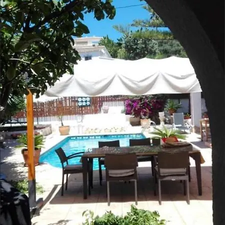 Casa Tres Coronas-annexet * Calpe